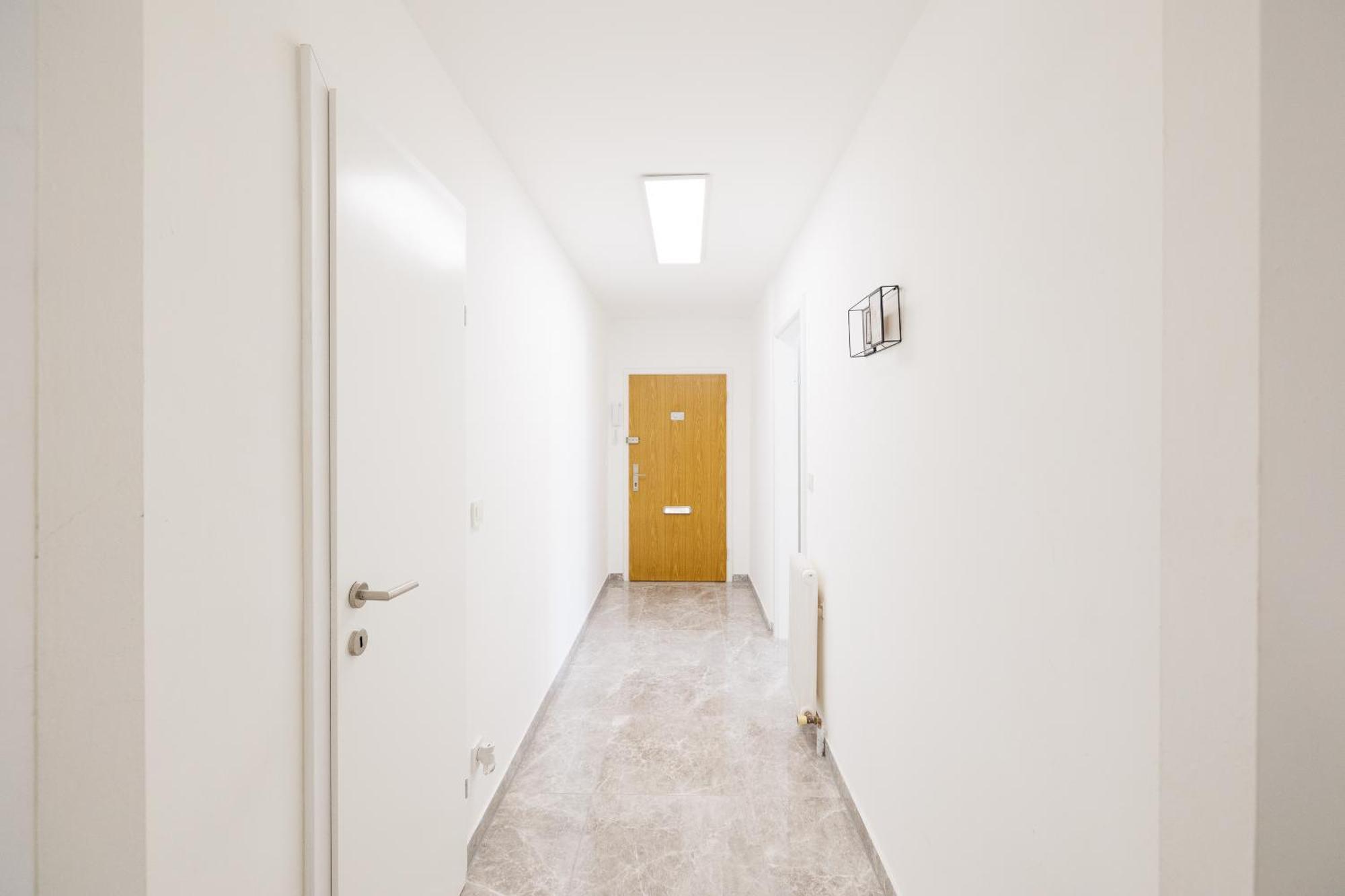 Apartment Neue Renovierte Und Möblierte Charmante Wohnung!!! *